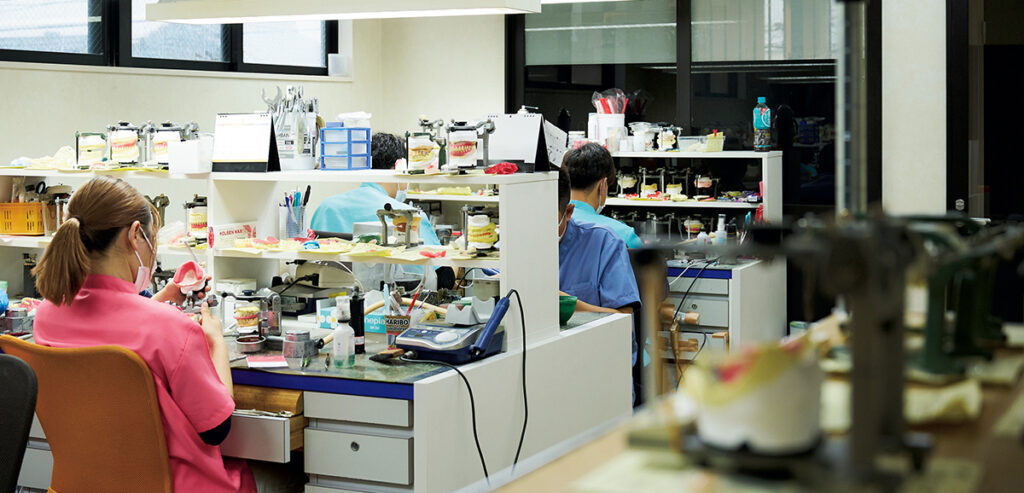 株式会社三重歯科技工所